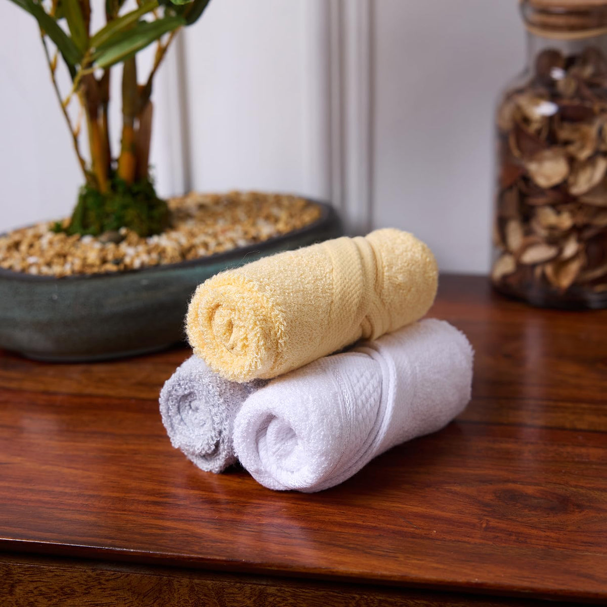 Bamboo Face Towel — White, Light Grey, Yellow