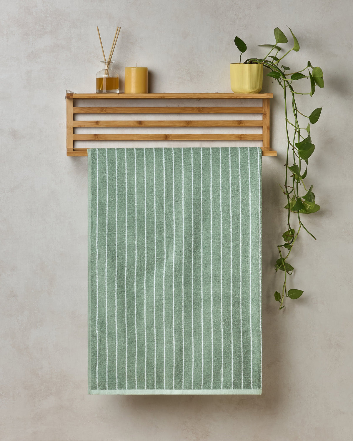 BAMBOO SOUL — Elite Pin Stripe — Bath Towel — 350 GSM — Jade Sheen