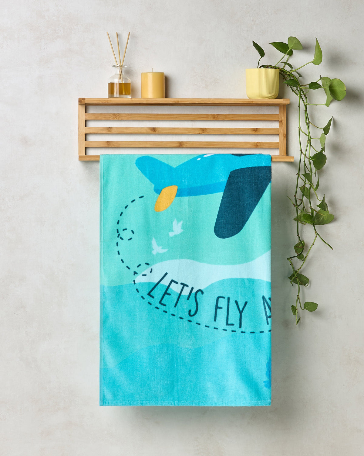 BAMBOO SOUL — Play Collection — Bath Towel — 350 GSM Cotton — Fly Away