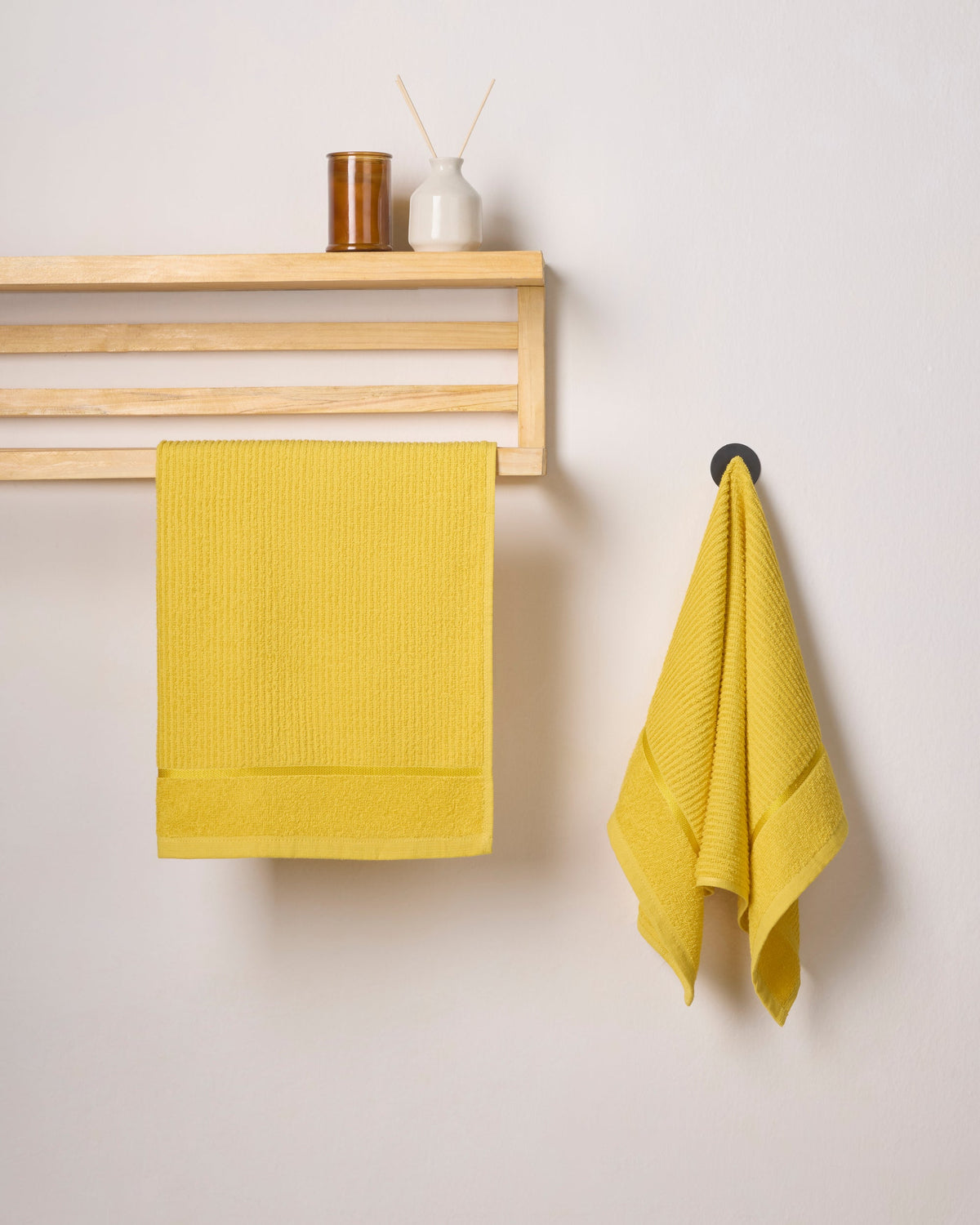 BAMBOO SOUL — Comfort Collection — Hand Towel — 300 GSM (Pack of 2) — Amber Yellow