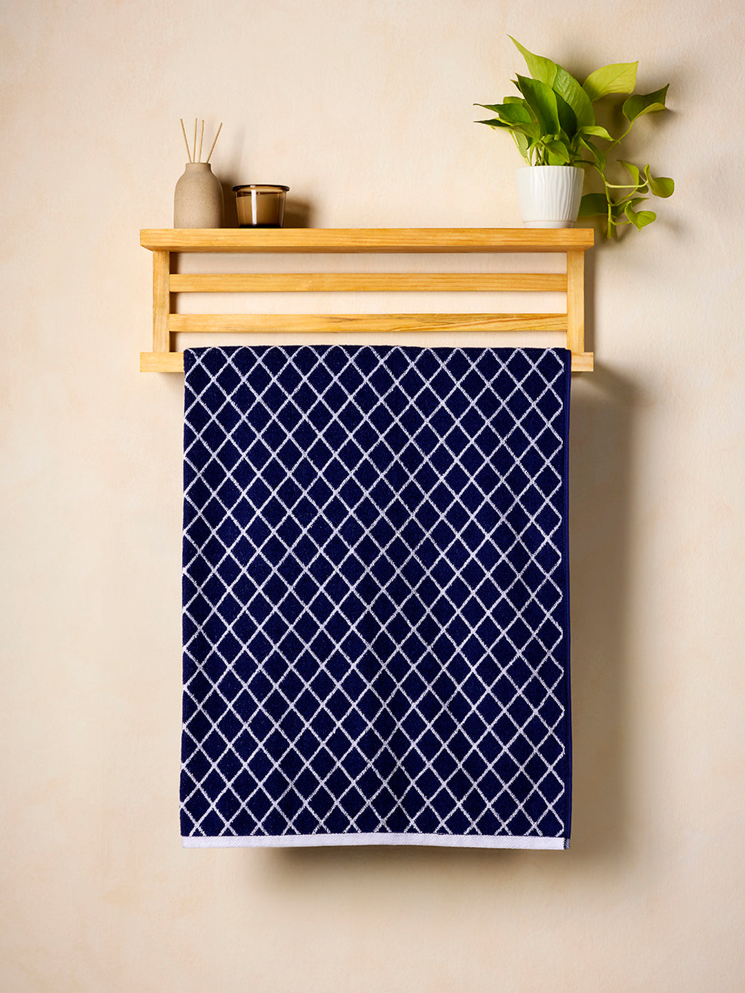 BAMBOO SOUL — Fashion Lattice Bath Towel — Navy Blue